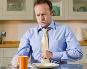 Tổng quan bệnh trào ngược dạ dày thực quản, cách phòng điều trị và những điều cần lưu ý